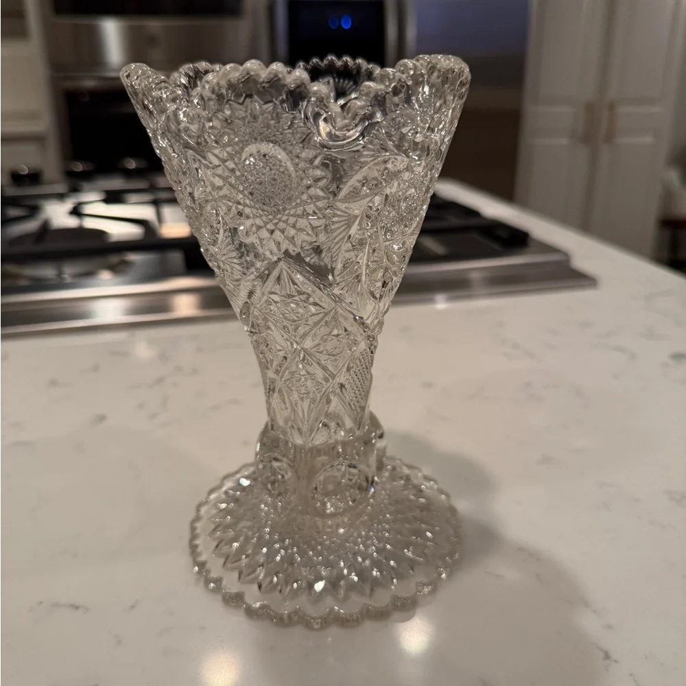 Westmoreland Pressed Glass Paddle Wheel 7